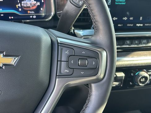 Used 2025 Chevrolet Silverado 3500 LTZ image 18