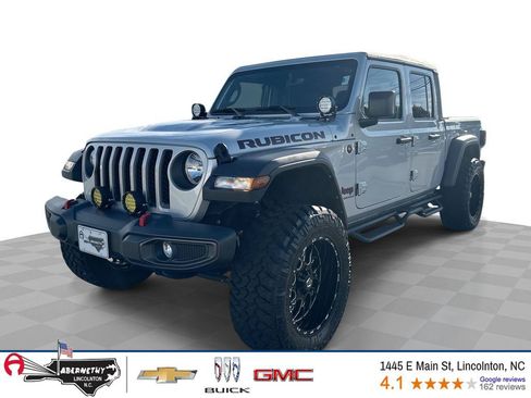 Used 2023 Jeep Gladiator Rubicon w/ Trailer Tow Package AWD/4WD image 1