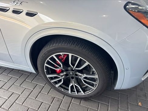 Used 2023 Maserati Grecale GT AWD/4WD image 2