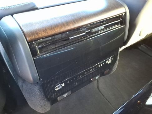 Used 2022 Jeep Grand Wagoneer Series II image 18