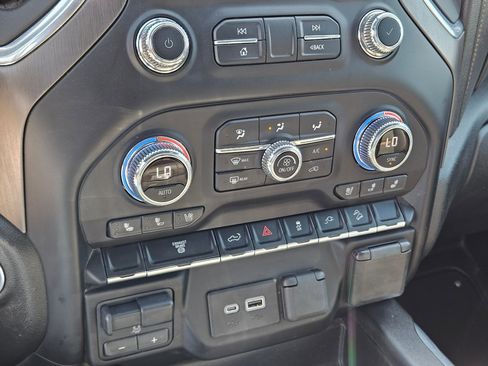 Used 2022 GMC Sierra 3500 AT4 w/ Gooseneck/5TH Wheel Package AWD/4WD image 24