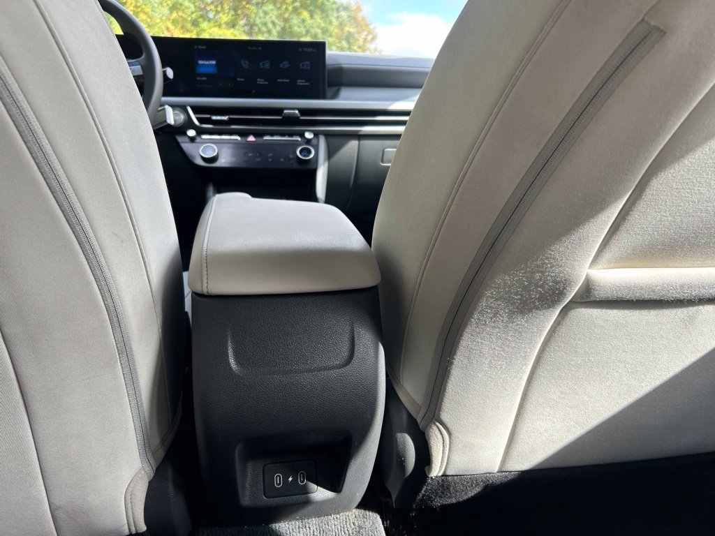 Certified 2024 Hyundai Sonata SEL FWD image 34