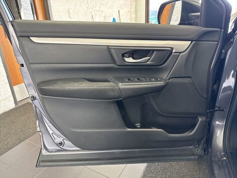 Used 2018 Honda CR-V LX image 33