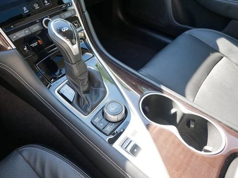 Used 2018 INFINITI Q50 Luxe w/ Sensory Package (Luxe) AWD/4WD image 22