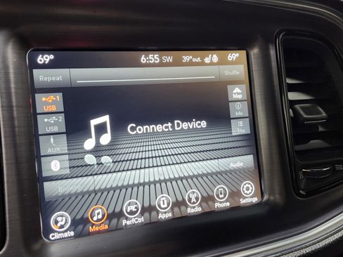 Used 2017 Dodge Challenger R/T Scat Pack image 6