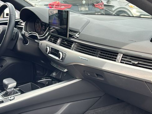 Used 2025 Audi A5 2.0T Premium Plus image 27