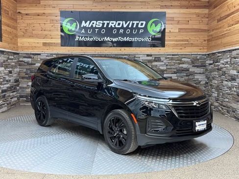Used 2024 Chevrolet Equinox LS w/ Midnight Edition AWD/4WD image 2