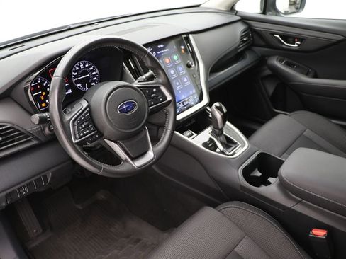 Used 2024 Subaru Outback Premium AWD/4WD image 13