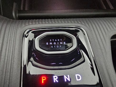 New 2026 Jeep Cherokee Overland w/ Trailer Tow Group image 27