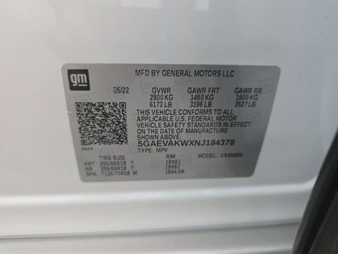 Used 2022 Buick Enclave Essence w/ LPO, Floor Liner Package image 29