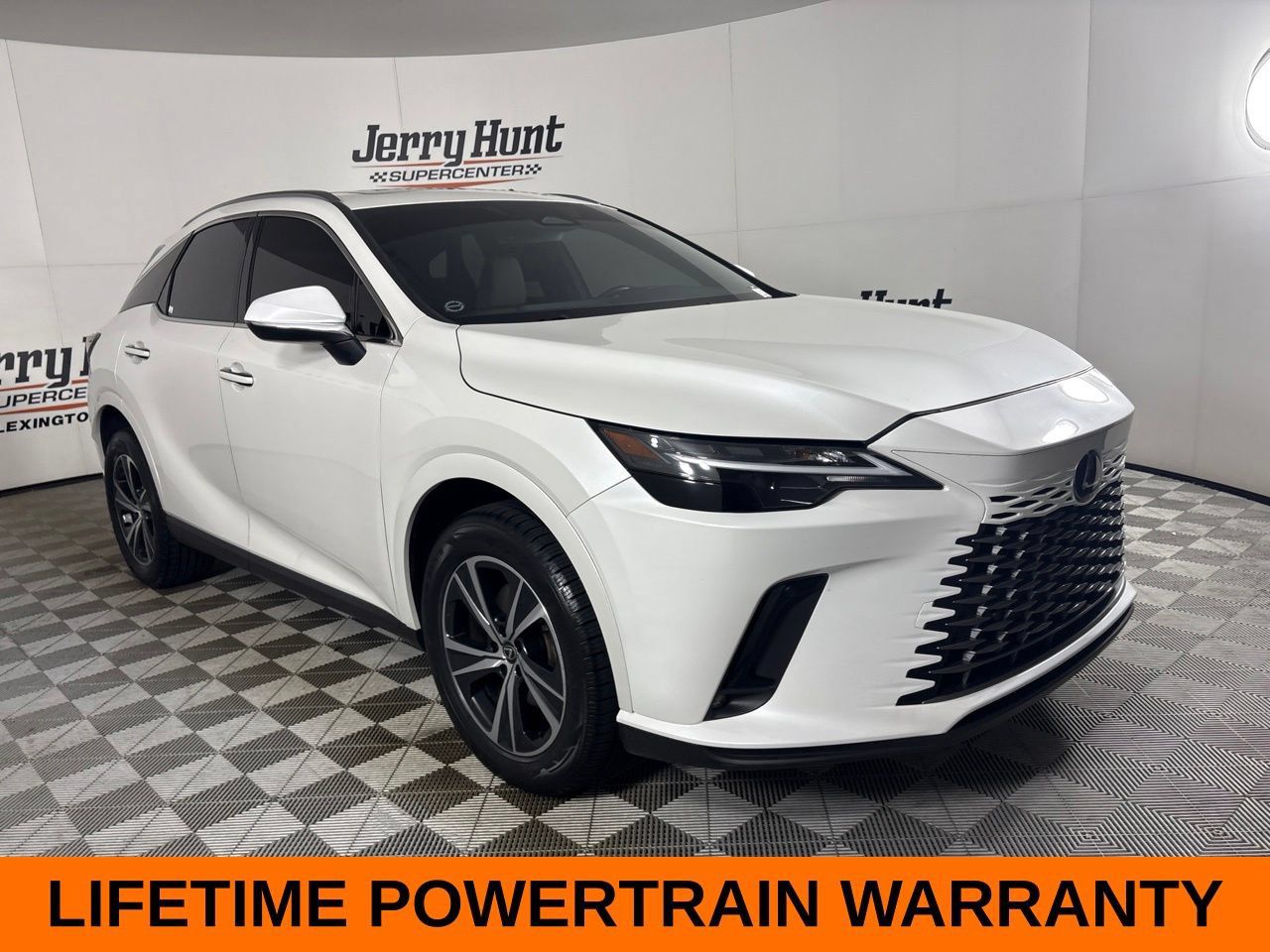 Used 2024 Lexus RX 350 Premium w/ Cold Area Package FWD image 4