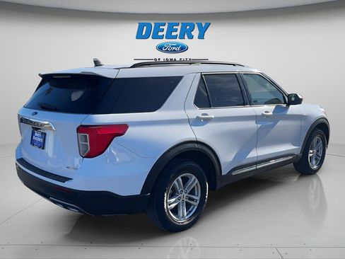 Certified 2023 Ford Explorer XLT w/ Equipment Group 202A AWD/4WD image 7