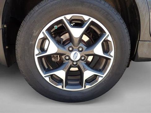 Used 2018 Subaru Crosstrek 2.0i Premium AWD/4WD image 7