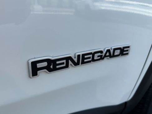 Used 2020 Jeep Renegade Limited w/ UConnect 8.4 Nav Group AWD/4WD image 75
