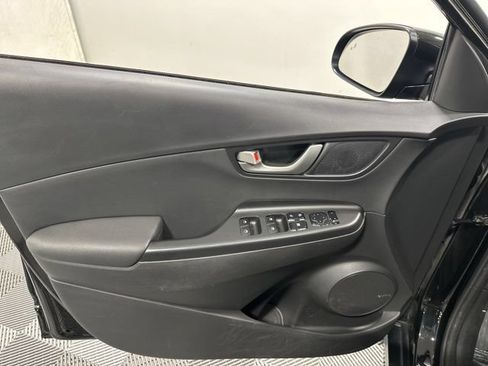Used 2020 Hyundai Kona Ultimate AWD/4WD image 14