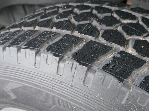 Used 2019 Chevrolet Silverado 1500 LTZ image 23