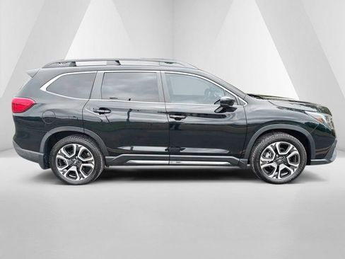 Used 2024 Subaru Ascent Limited AWD/4WD image 8