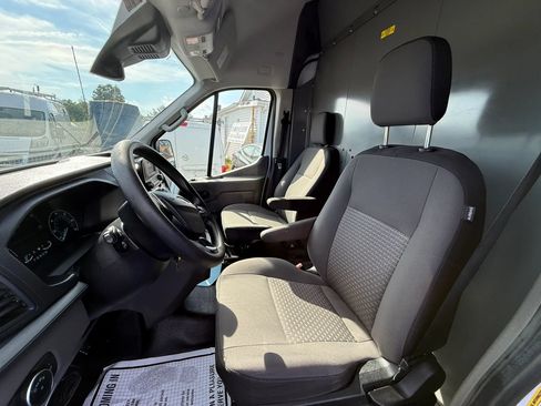 Used 2023 Ford Transit 250 148 High Roof AWD w/ Upfitter Package image 7