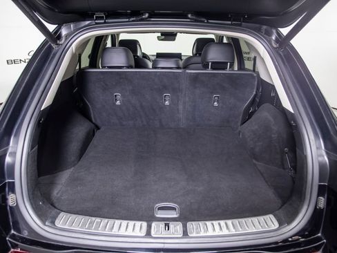 Used 2025 Genesis GV70 2.5T AWD/4WD image 8