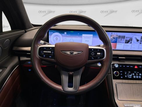 Used 2025 Genesis GV80 3.5T Prestige AWD/4WD image 14