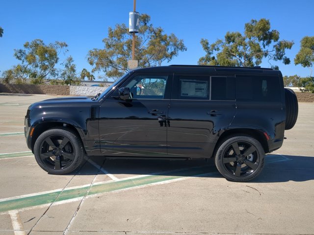 New 2026 Land Rover Defender 110 X-Dynamic SE AWD/4WD image 5