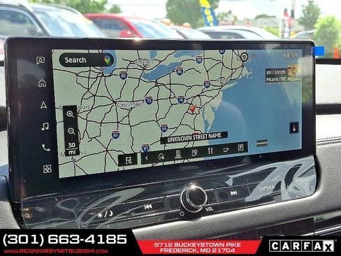 New 2025 Mitsubishi Outlander SE image 17