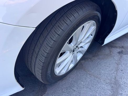 Used 2019 Toyota Camry LE w/ Carpet Mat Package FWD image 13
