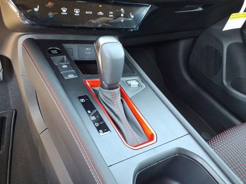 New 2026 Nissan Kicks SR FWD image 13