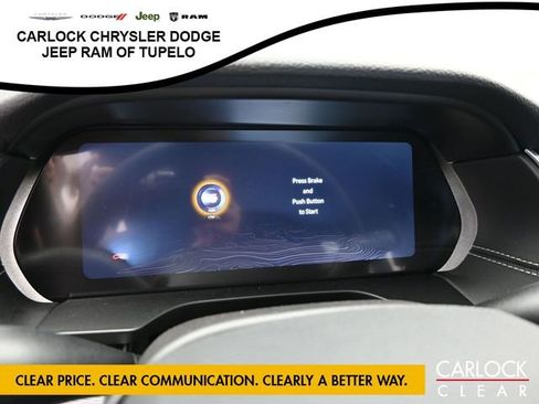 New 2025 Jeep Grand Cherokee Altitude image 17