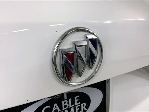 Used 2023 Buick Envision Essence image 29