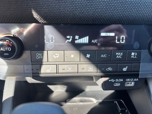 New 2026 Subaru Outback Limited XT AWD/4WD image 25