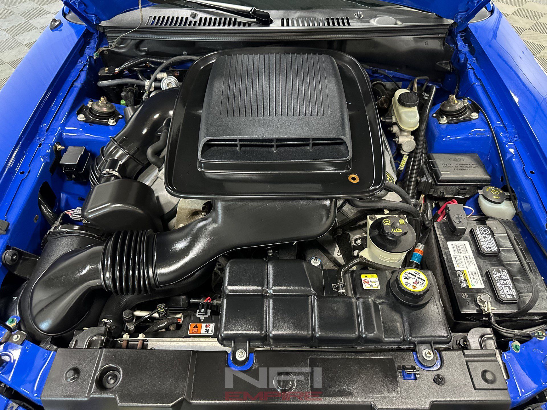 Used 2004 Ford Mustang Mach 1 RWD image 41