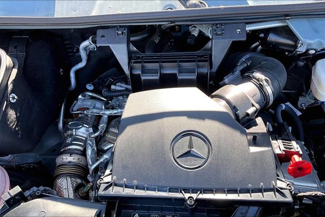 Used 2024 Mercedes-Benz Sprinter 2500 w/ Acoustic Package image 29