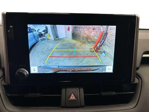 Used 2023 Toyota RAV4 XLE w/ Convenience Package AWD/4WD image 33
