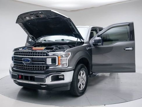 Used 2018 Ford F150 XLT w/ Equipment Group 302A Luxury image 17