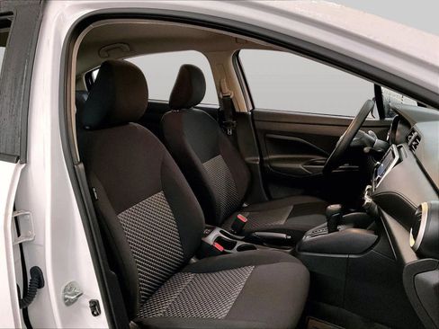 Used 2024 Nissan Versa S w/ Trunk Package image 7