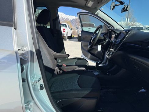 Used 2022 Chevrolet Spark LT image 21