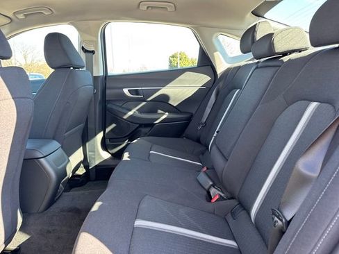 New 2026 Hyundai Sonata SEL AWD/4WD image 9
