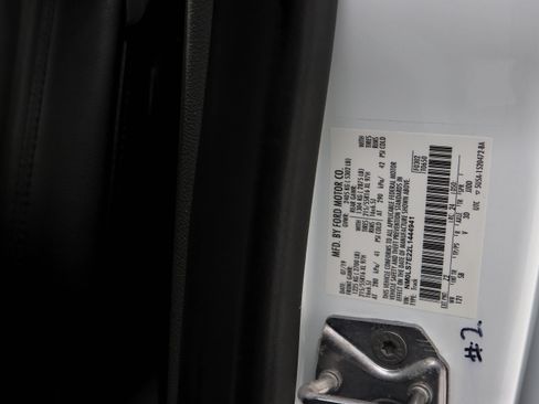 Used 2020 Ford Transit Connect XL FWD image 33