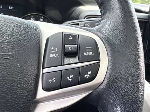 Used 2023 Ford Explorer XLT w/ Equipment Group 202A AWD/4WD image 42