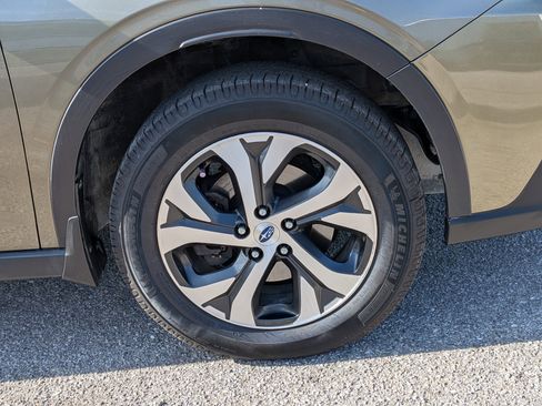 Used 2020 Subaru Outback Touring XT AWD/4WD image 10