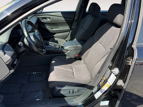 Used 2024 Honda Accord Sport image 10