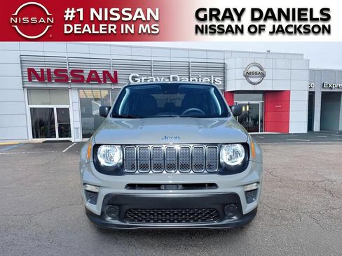 Used 2021 Jeep Renegade Sport AWD/4WD image 2
