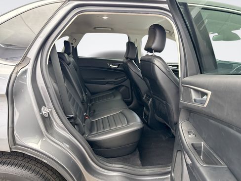 Used 2022 Ford Edge SEL w/ Cargo Accessory Package image 17