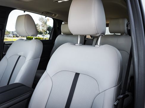 Used 2024 MAZDA CX-90 Plug-In Hybrid w/ Preferred image 17