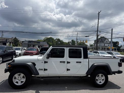 Used 2020 Jeep Gladiator Sport w/ Quick Order Package 24S AWD/4WD image 5