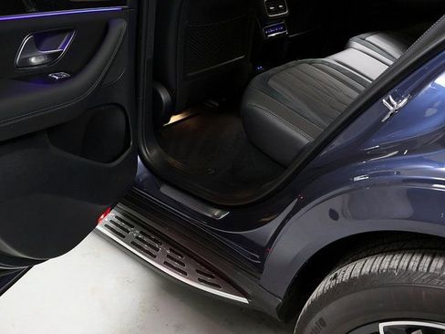 Certified 2025 Mercedes-Benz GLE 53 AMG GLE 53 AMG image 31