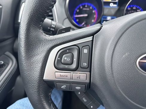 Used 2017 Subaru Outback 2.5i Limited image 21