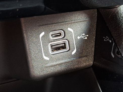 New 2026 Jeep Compass Limited AWD/4WD image 15