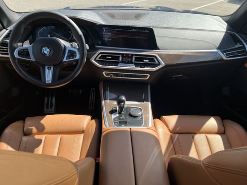 Used 2022 BMW X5 xDrive40i w/ M Sport Package AWD/4WD image 13